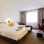 Hotel Novotel West