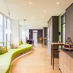 Hotel Novotel West