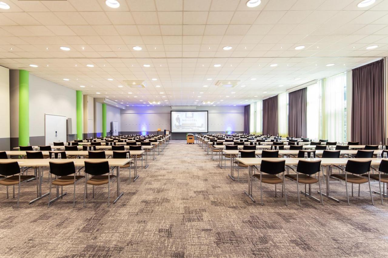 Novotel West Hotel 4*